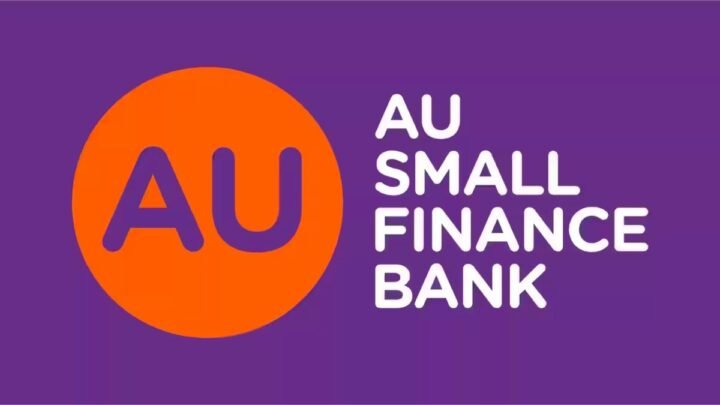 Choosing the right AU Small Finance Bank Credit Card for your festive expenses
