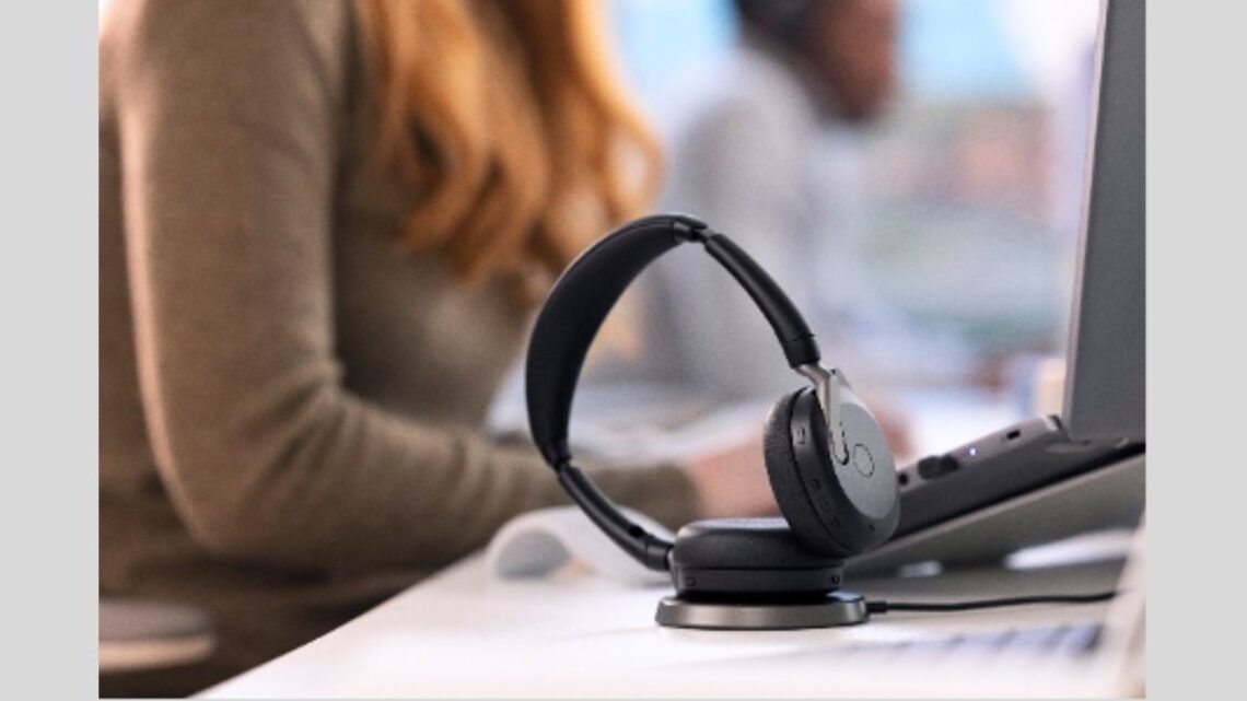 Jabra Evolve2 65 Flex review – A Must-Have for Modern Workspaces