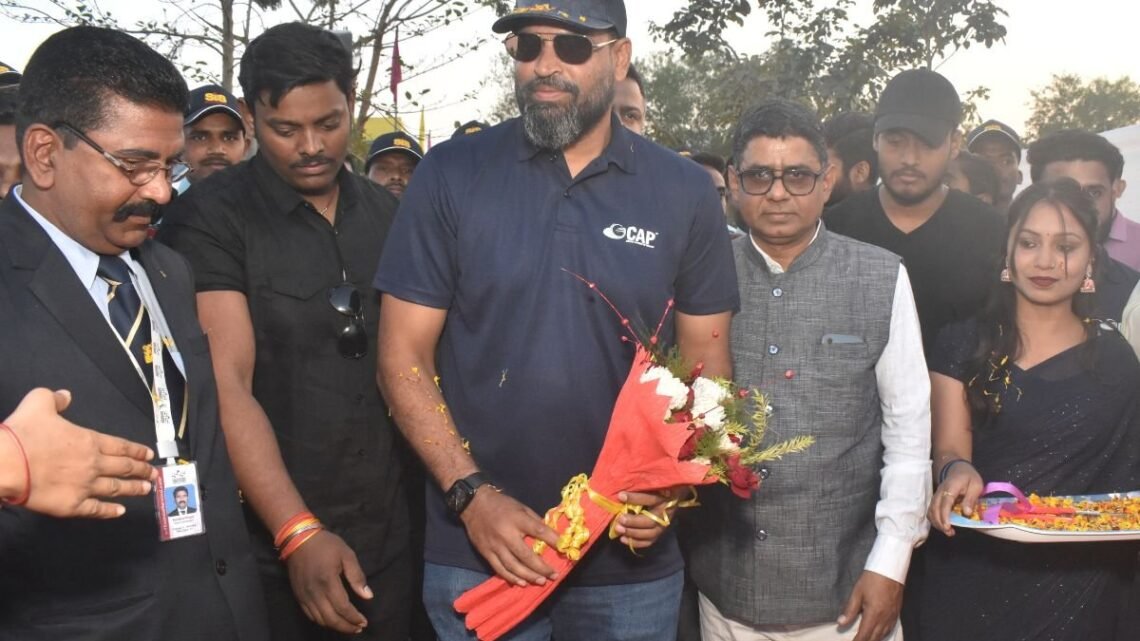 Yusuf Pathan inaugurates the 34th centre of Cricket Academy of Pathans (CAP) in Muzaffarpur (Bihar)