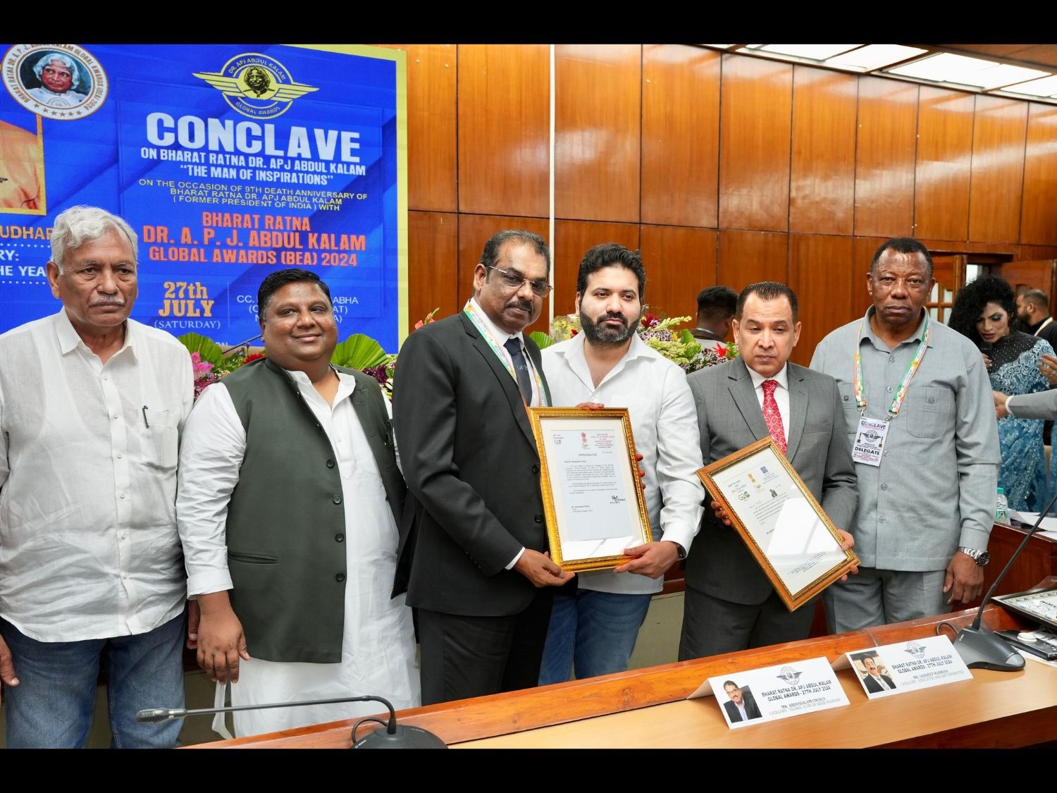 Abdussalam Hassan Telal Group – received Global Icon of Arab Fashion Award at the Prestigious APJ Abdul Kalam Award 2024 in New Delhi Abdussalam Hassan Telal Group – received Global Icon of Arab Fashion Award at the Prestigious APJ Abdul Kalam Award 2024 in New Delhi