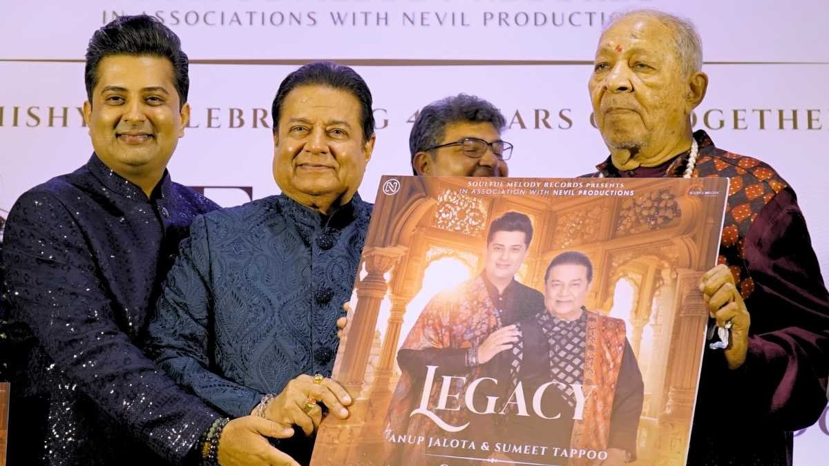 Anup Jalota and Sumeet Tappoo’s melodic bond shines in Legacy Anup Jalota and Sumeet Tappoo’s melodic bond shines in Legacy