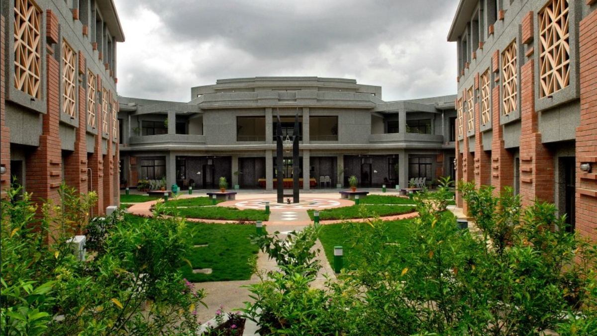 IIM