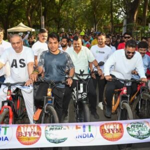 BJYM Mumbai Organises Grand Cyclothon on World Environment Day