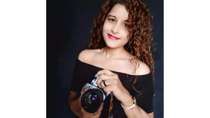 Faridabad Photographer Amaaira Singh Debuts India’s First ‘Glitter Art Photography’, Unveiling Her Maiden Masterpiece to Dubai Tycoon Rizwan Sajan